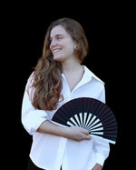 Load image into Gallery viewer, Two-Tone Fan n.1 - 19 cm - Wood and Cotton - Original and Handmade
